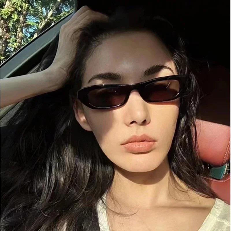 Yeni Retro Oval Çerçeveli Güne - Street Fashion Shoot incelemesi ve fiyatı
